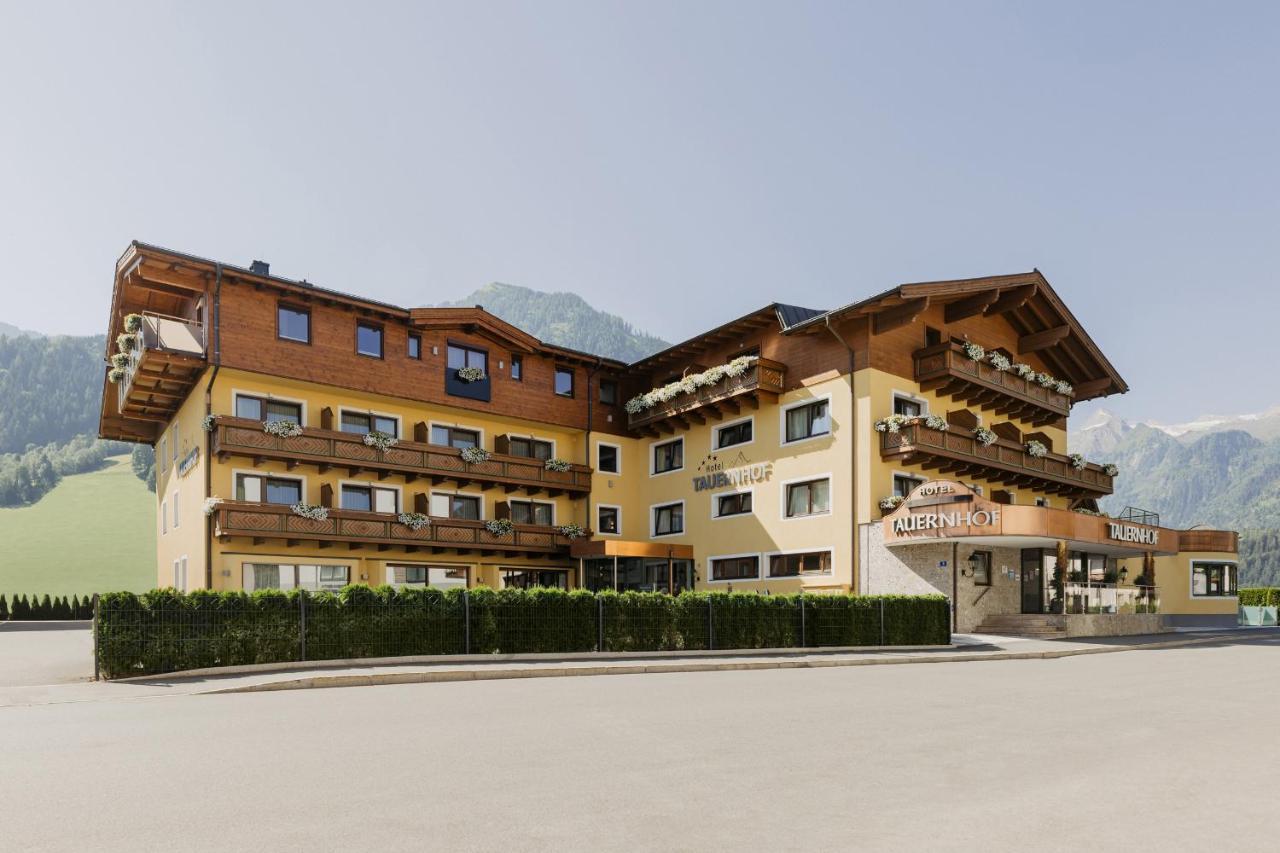 Hotel Tauernhof Kaprun Exterior photo